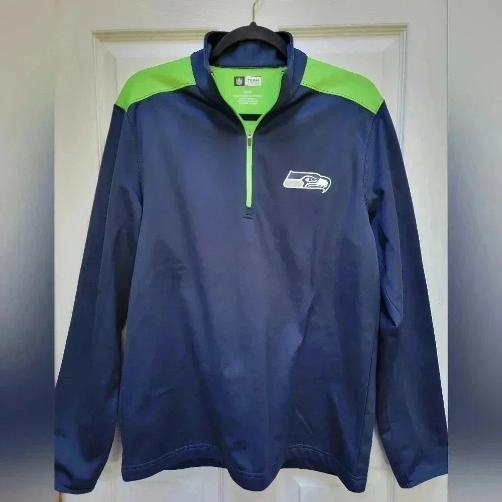 NFL Team Apparel Seattle Seahawks Men's Quarter Zip Long Sleeve Pullover Size M